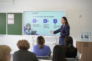 Қостанайда «Адал азамат: ауыл мектебінің келешегі» атты республикалық семинар-тренинг ұйымдастырылды.